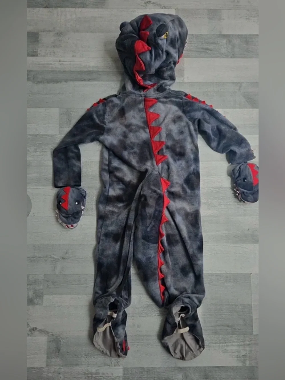 🎃Ministry of Rascals Toddler‎ Dragon Costume Age 3T Costume (grey & Red)​​​
